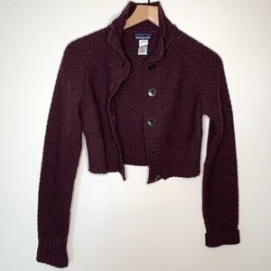 PATAGONIA // Cropped Lambswool Button Cardigan